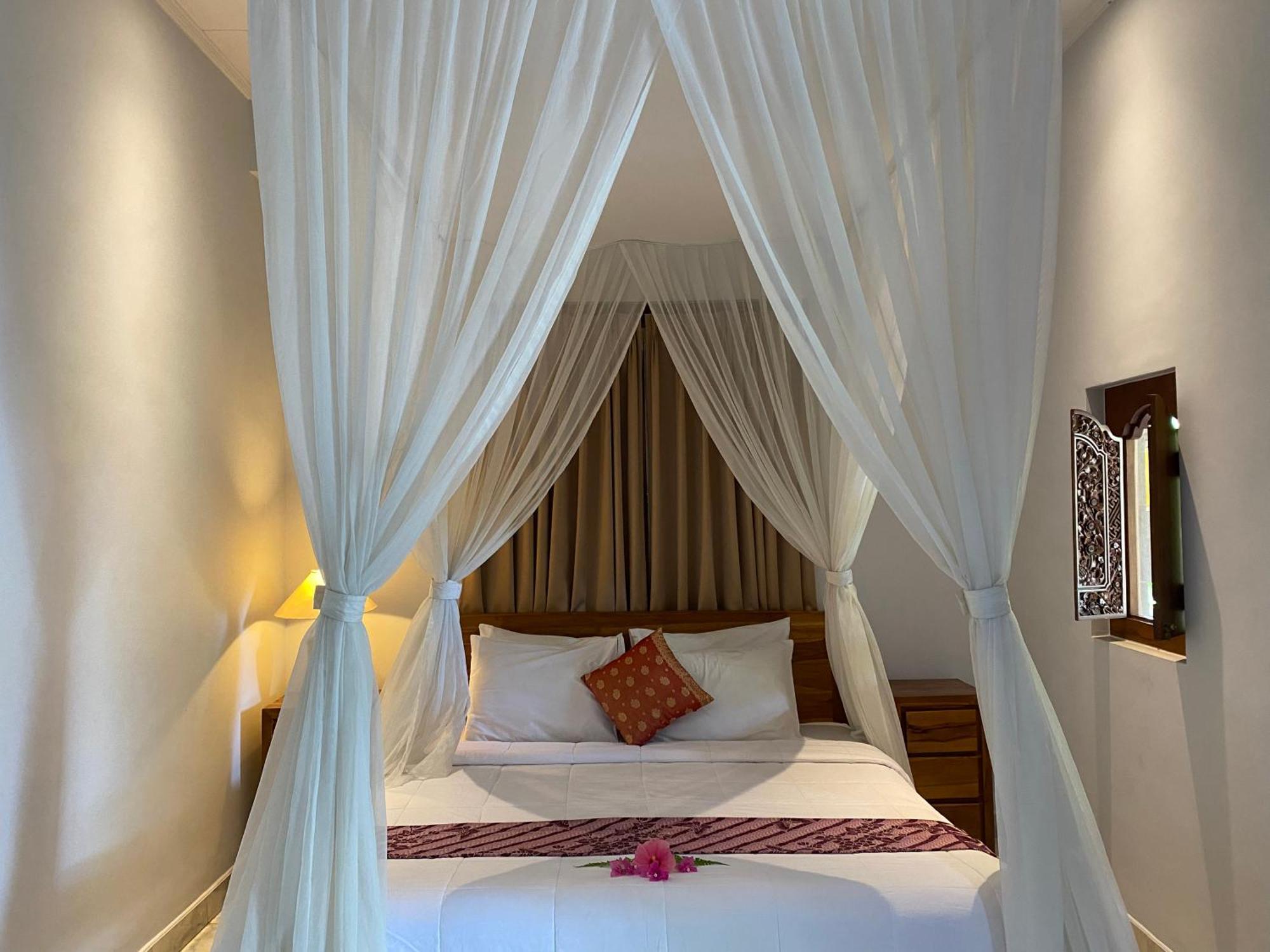 Aura Bisma Guesthouse อูบุด ภายนอก รูปภาพ